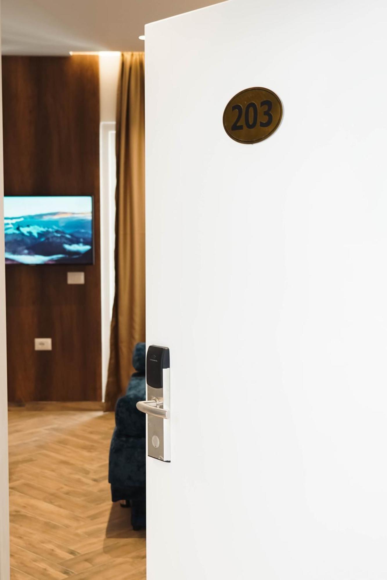 Marina Rooms Durres Ngoại thất bức ảnh